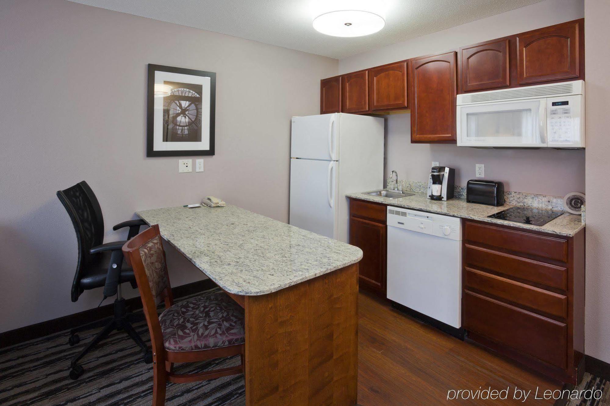 Grandstay Residential Suites Hotel Сейнт Клауд Екстериор снимка